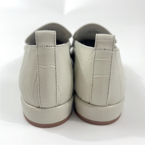 JEFFREY CAMPBELL Cream Embossed Croc Loafers - Picture 9 of 10